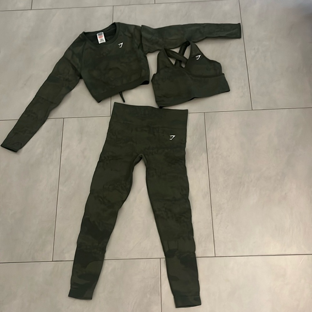 Gymshark Green Set